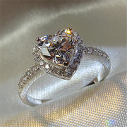 PRINCESS RING