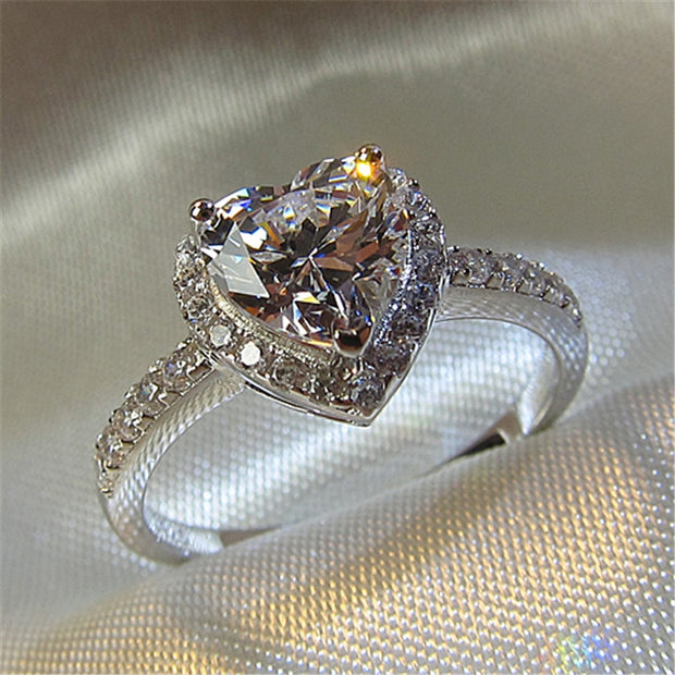 PRINCESS RING