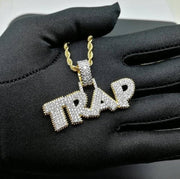 TRAP-HALSKETTE MIT ANHÄNGER